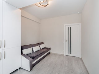 Apartament cu 2 camere, 55 m², Centru, Chișinău foto 3