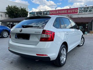 Skoda Rapid foto 2