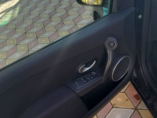 Renault Clio foto 3