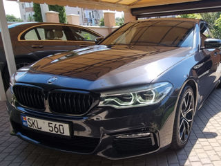 BMW 5 Series foto 2