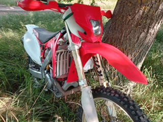 Honda CRF450r foto 2