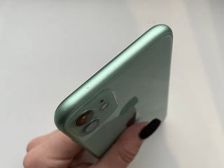 IPhone 11  foto 3