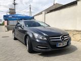 Mercedes CLS Class foto 2