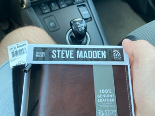 Steve Medden piele