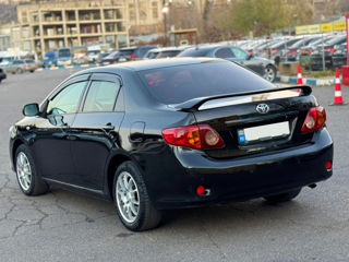 Toyota Corolla foto 8