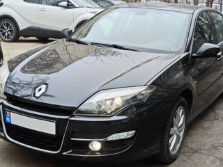 Renault Laguna foto 2