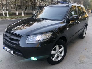 Hyundai Santa FE foto 4