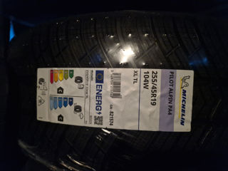 255 45 R19 Michelin foto 2