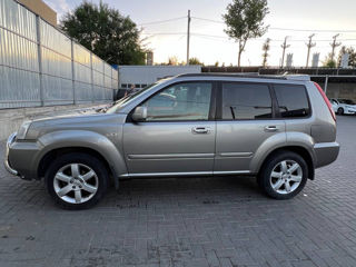 Nissan X-Trail foto 5