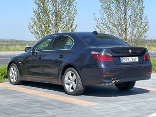 BMW 5 Series foto 4