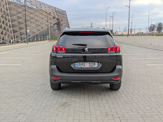 Peugeot 5008 foto 7