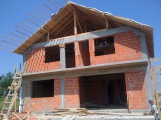 Construim case individuale si oferim lucrari de constructie la un pret avantajos! foto 4