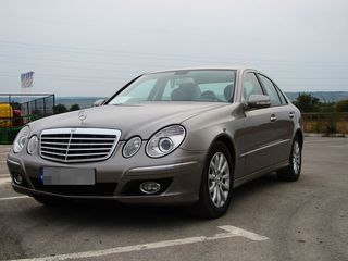 Mercedes E Class foto 2