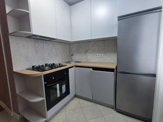 Apartament cu 2 camere, 42 m², Botanica, Chișinău foto 7