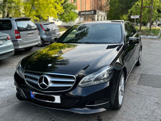 Mercedes E-Class foto 3