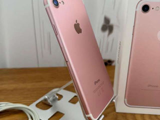 Se vinde iphone 7