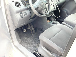 Volkswagen Caddy фото 8