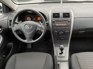 Toyota Corolla foto 6