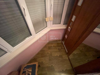 Apartament cu 2 camere, 55 m², Buiucani, Chișinău foto 3