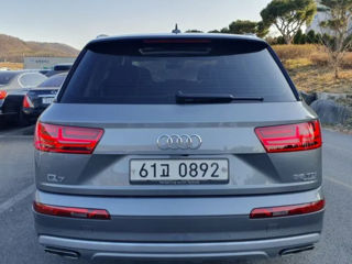 Audi Q7 foto 2