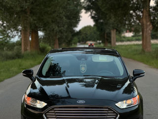 Ford Fusion foto 3