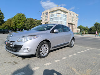 Renault Megane foto 1