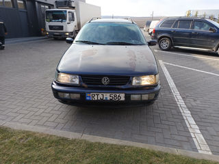 Volkswagen Passat foto 2