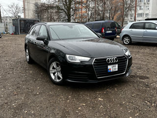 Audi A4 foto 1