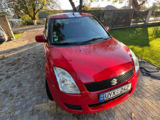 Suzuki Swift foto 3