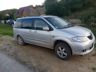 Mazda MPV foto 2