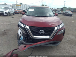 Nissan Rogue foto 8