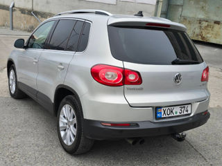 Volkswagen Tiguan foto 4