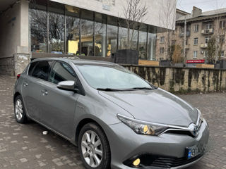 Toyota Auris foto 2