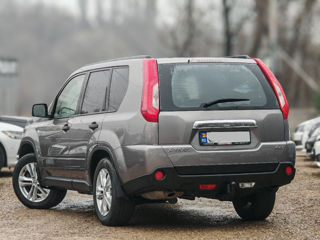 Nissan X-Trail foto 3