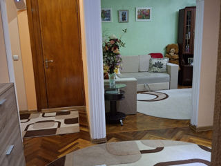 Apartament cu 3 camere, 70 m², 10 cartier, Bălți foto 3