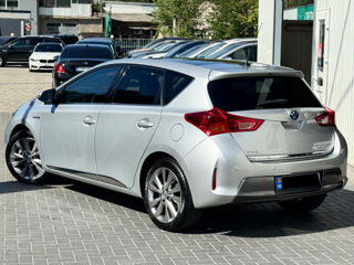 Toyota Auris foto 4