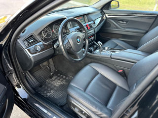 BMW 5 Series foto 8