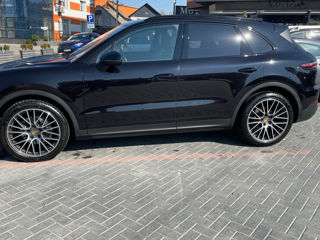 Porsche Cayenne foto 4