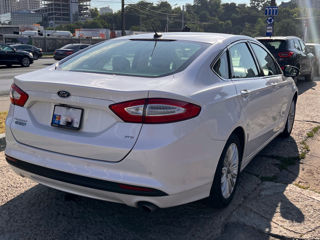 Ford Fusion foto 3