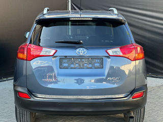 Toyota Rav 4 foto 5