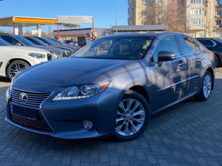 Lexus ES Series