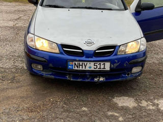 Nissan Almera foto 4