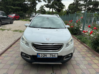 Peugeot 2008 foto 9