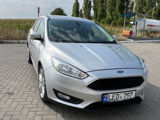 Ford Focus foto 2