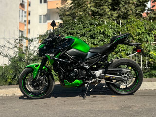 Kawasaki Z 900 foto 2