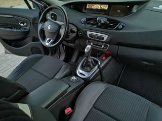 Renault Grand Scenic foto 6