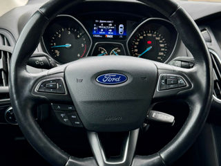 Ford Focus foto 10