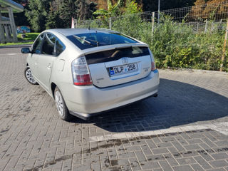 Toyota Prius foto 4