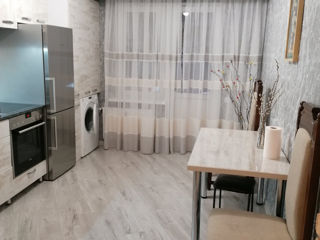 Apartament cu 1 cameră, 42 m², Centru, Chișinău foto 2