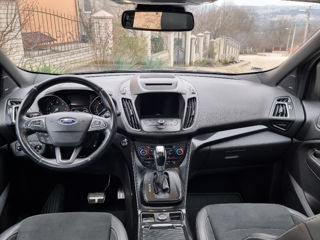 Ford Kuga foto 8